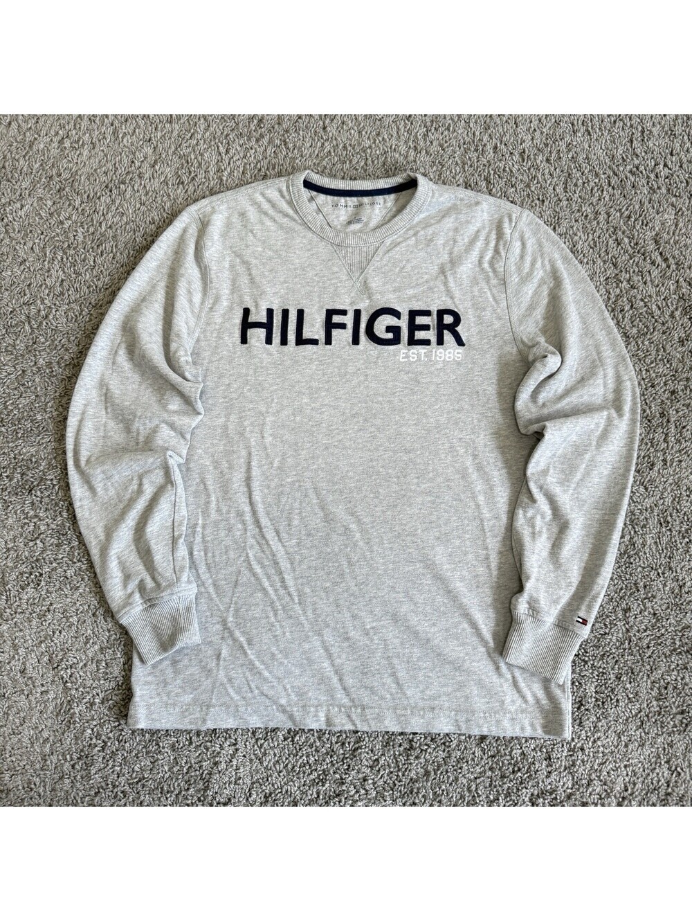 Tommy Hilfiger Logo Crewneck Sweatshirt Gray Embroidered Long Sleeve Men  M Logo